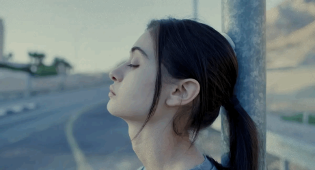 Of dogs and men, un film che racconta sopravvivenza e speranza