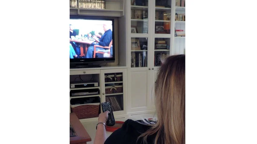 Cervello, troppo tempo davanti alla tv ne riduce il volume:Una nuova ricerca tsuggerisce che trascorrere molto tempo davanti alla televisione nella mezza età è associato, oltre vent'anni dopo, a una riduzione del volume di alcune aree cerebrali