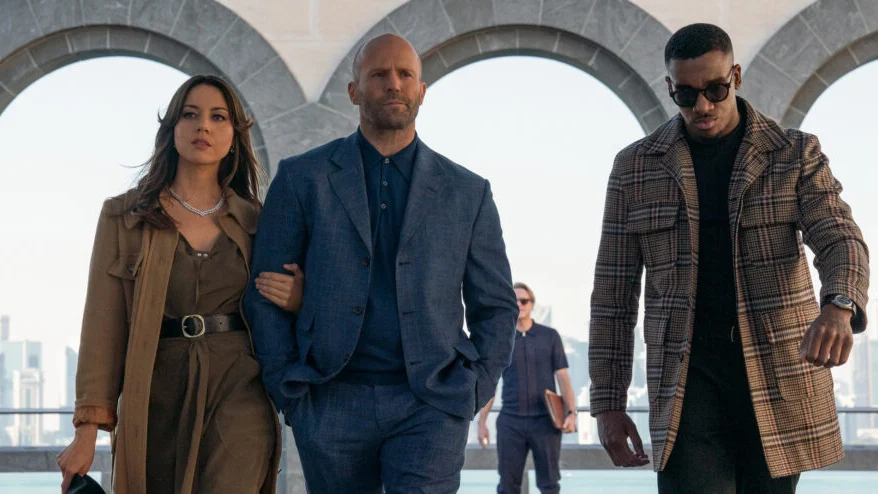 Robert Redford e Brad Pitt in una scena di Spy Game
