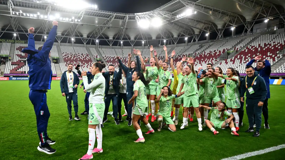 Le giocatrici dell’Italia Under 20 femminile durante una partita del Mondiale in Polonia