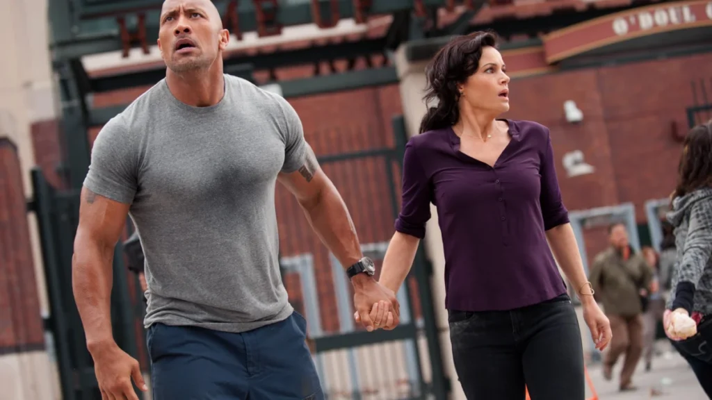 San Andreas stasera su Italia 1 alle 21:30: serata action con il disaster movie interpretato da Dwayne Johnson, ambientato durante un devastante terremoto provocato dalla faglia di San Andreas, con una missione disperata attraverso la California per salvare la famiglia nel mezzo della catastrofe.